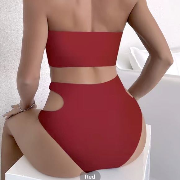 🆕Ring-linked Cut Out Bandeau Top w/ Wide Trim High Cut Bottom: Bikini Set🌹Red - Picture 3 of 10